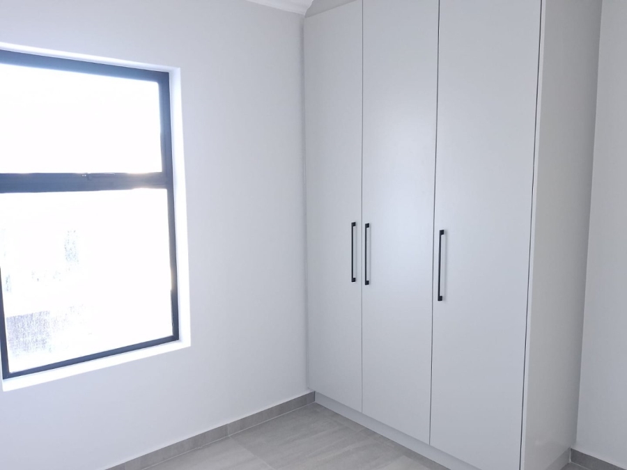 2 Bedroom Property for Sale in Table View Western Cape